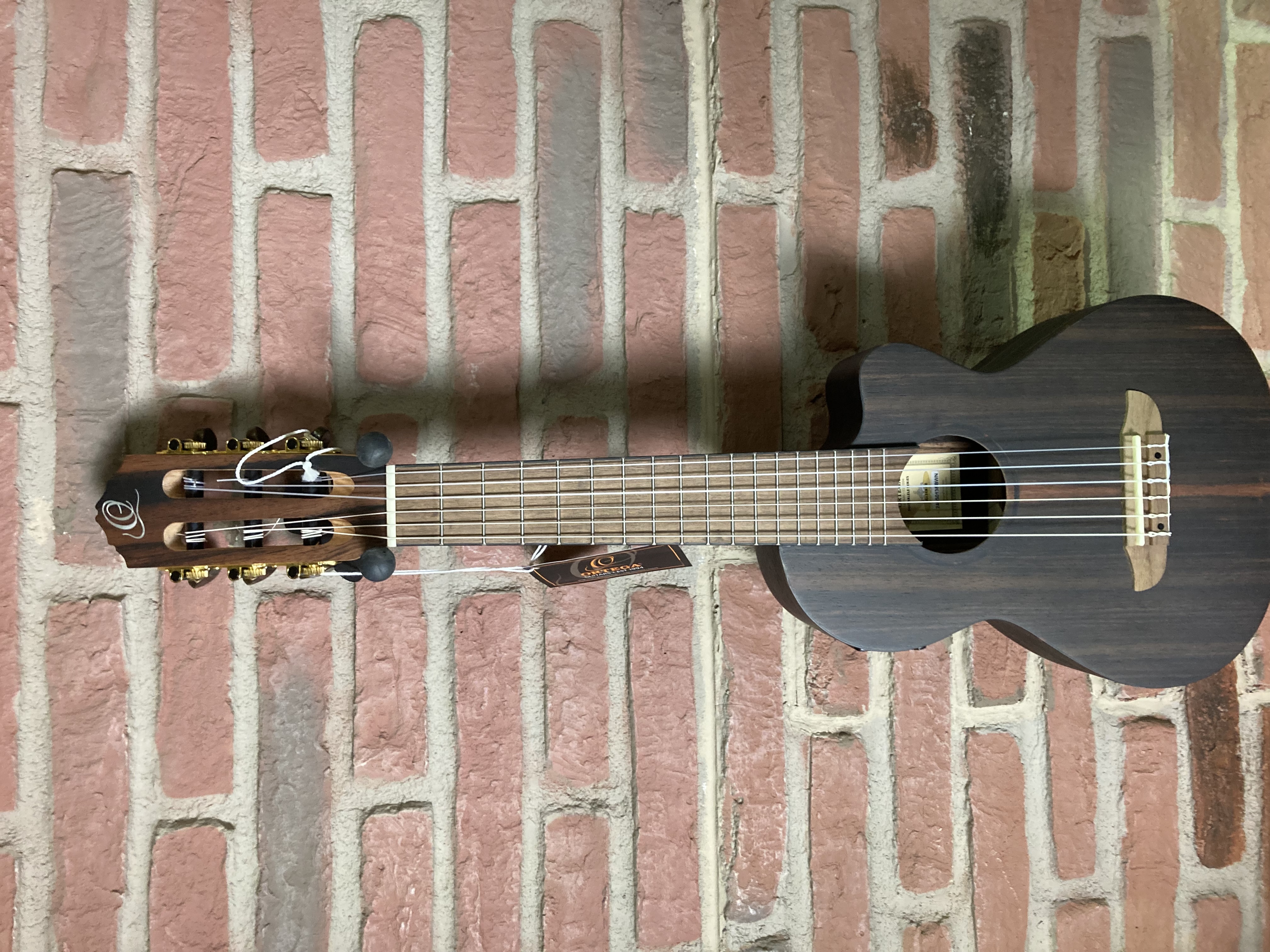 RGL5EB-CE Guitarlele inkl. Tonabnehmer (B-Stock)